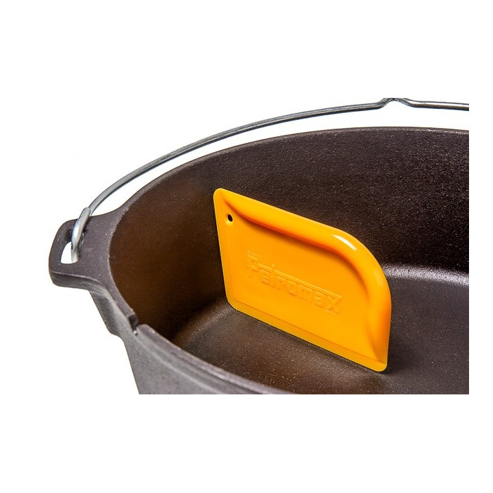 Scraper for Dutch Ovens and Skillets