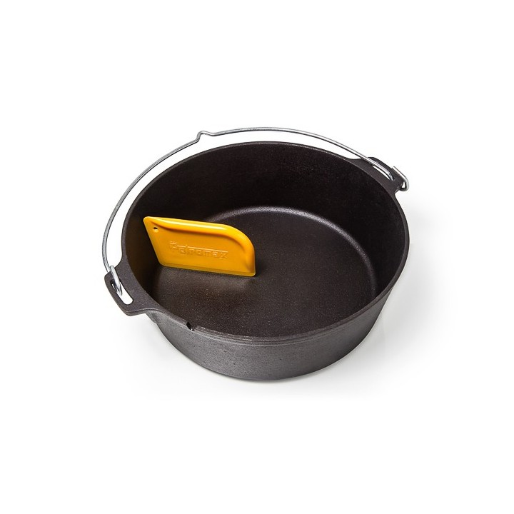 Scraper for Dutch Ovens and Skillets
