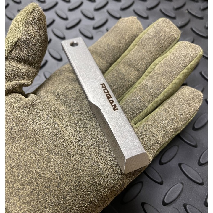 Rogan RPT stainless steel  held in a hand