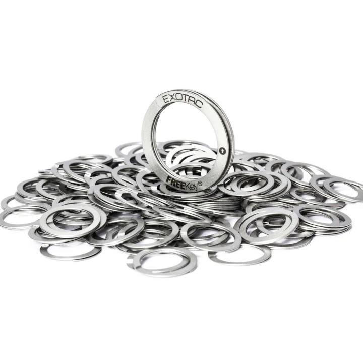 EXOTAC FreeKey Slim System Quick Release Keyring with additional accessory rings
