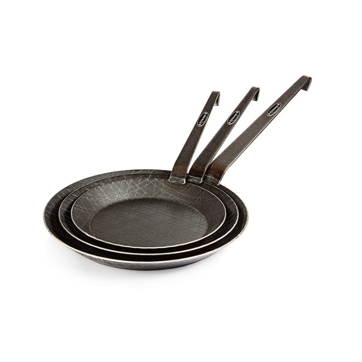Petromax Wrought Iron Frying Pan fact sheet